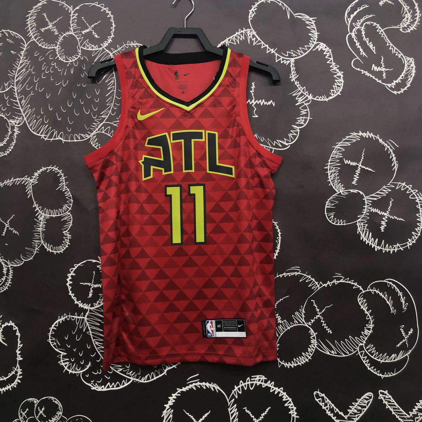 Atlanta Hawks Red Square #11 Young