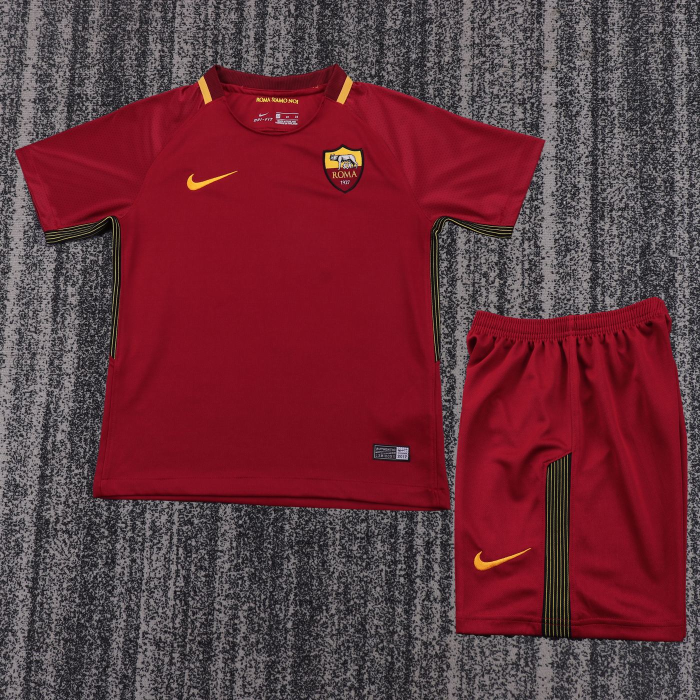 As Roma Kids Retro Kit Roma12017/18 Home