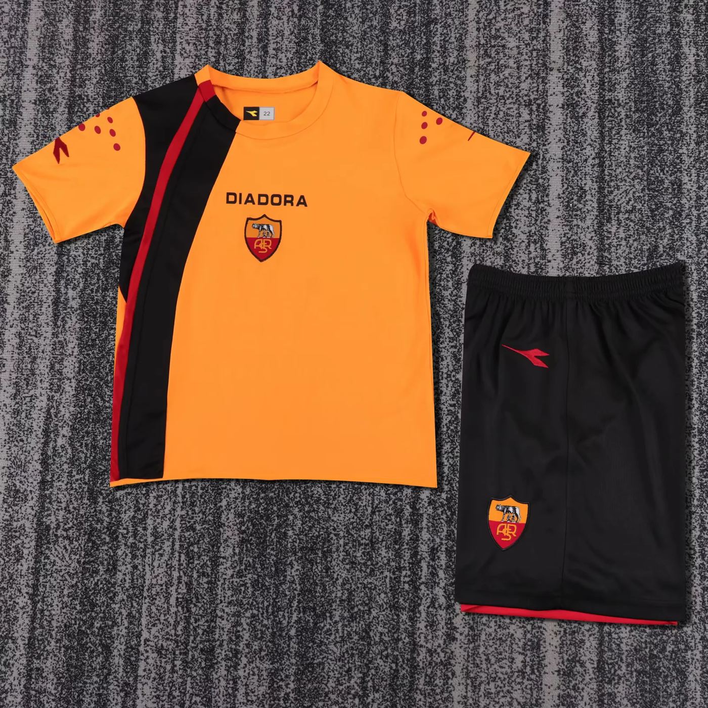 As Roma Kids Retro Kit Roma 2005-06 Home